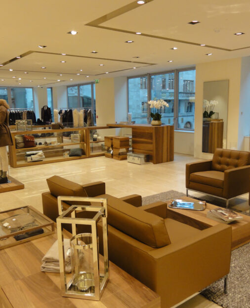 BRUNELLO CUCINELLI FIT OUT, MAYFAIR