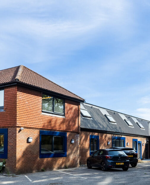 RISELEY SEN SCHOOL, BASINGSTOKE