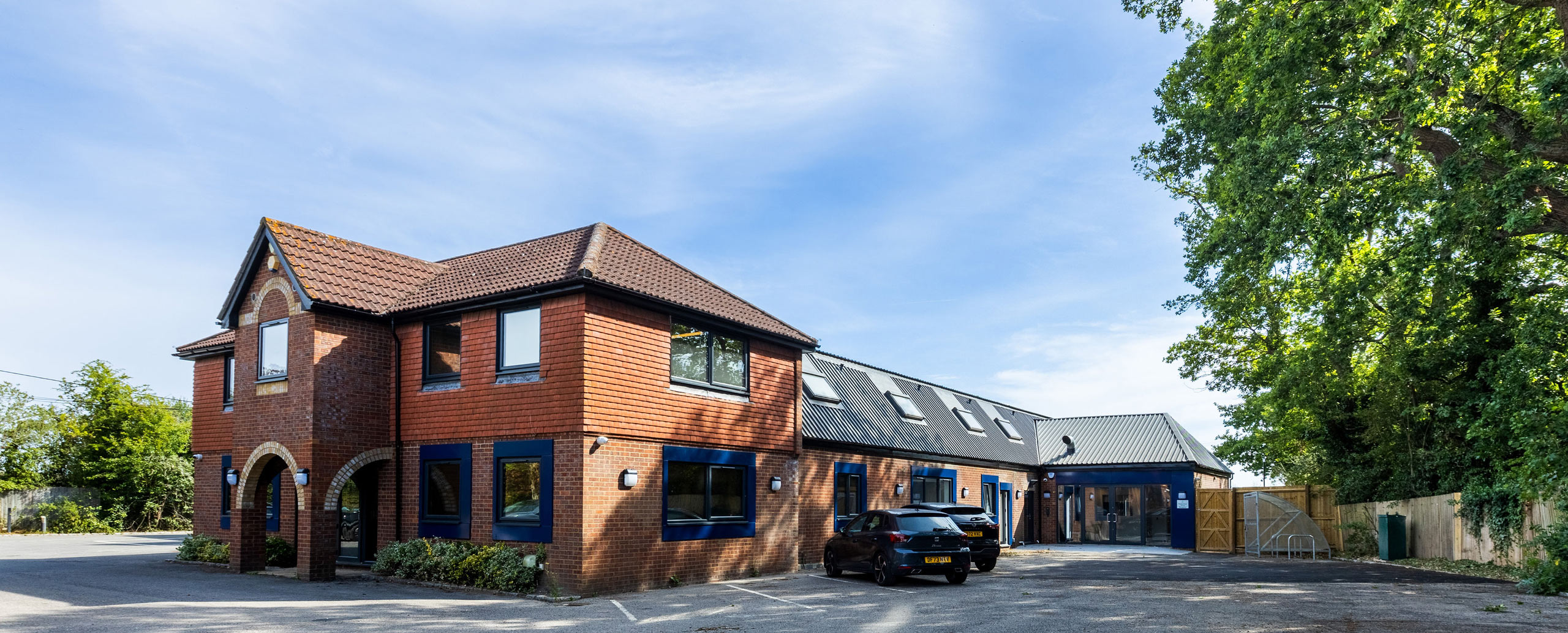 RISELEY SEN SCHOOL, BASINGSTOKE
